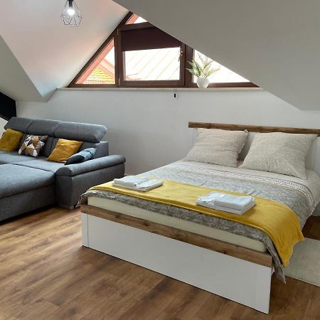 Apartament Rynek 13 z parkingiem - Centrum Bochni Bochnia Zewnętrze zdjęcie