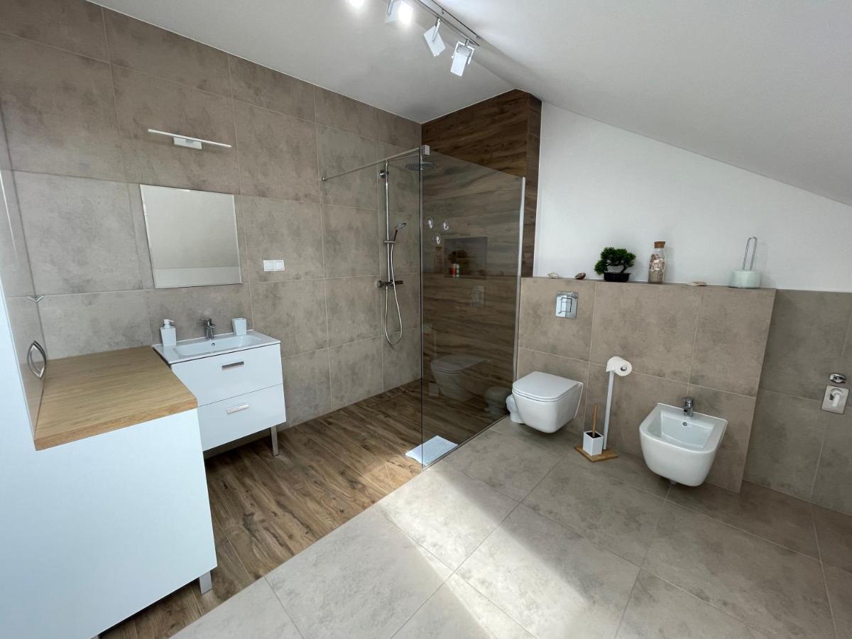 Apartament Rynek 13 z parkingiem - Centrum Bochni Bochnia Zewnętrze zdjęcie