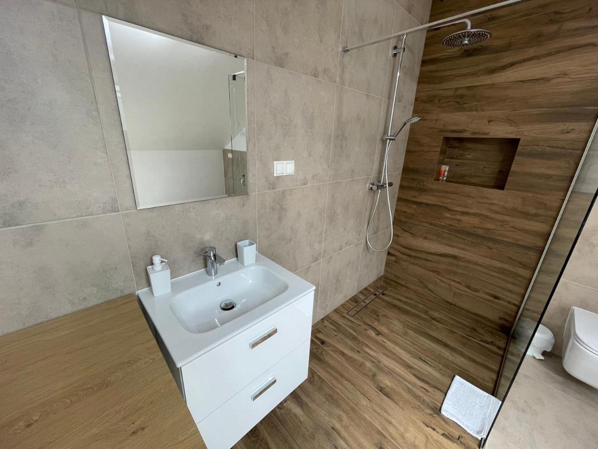Apartament Rynek 13 z parkingiem - Centrum Bochni Bochnia Zewnętrze zdjęcie